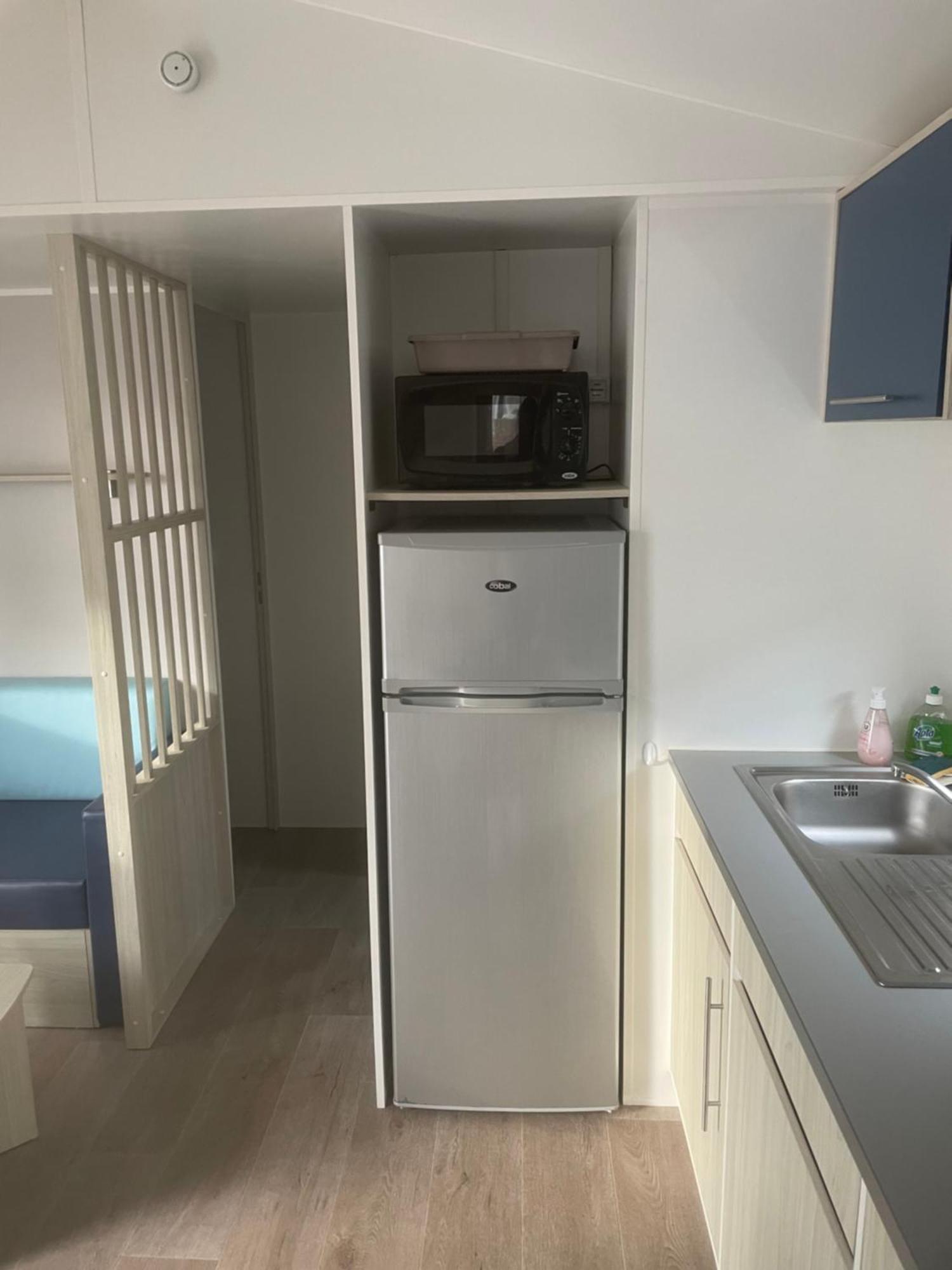Mobil-Home Confort Tv Clim Narbonne-Plage Exterior foto